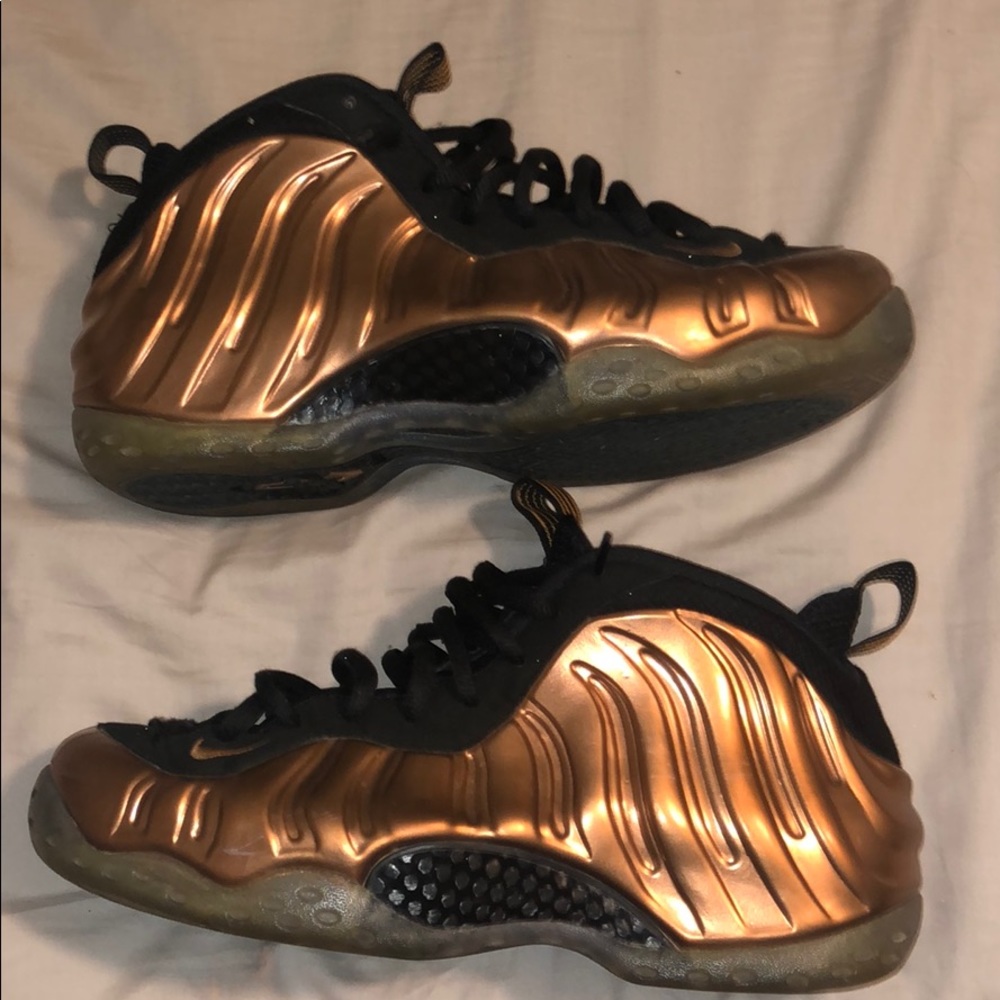 Foamposite - Picture 2 of 4